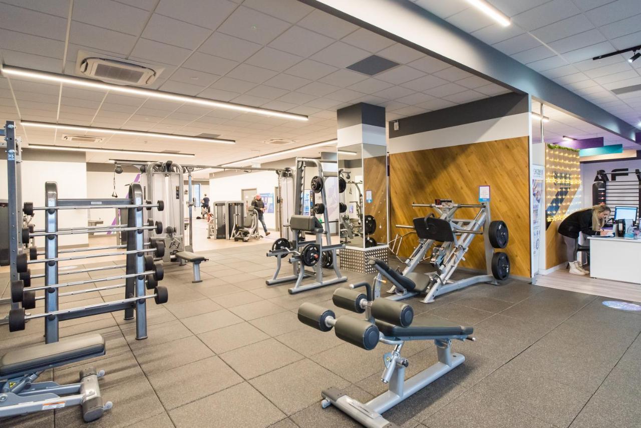 Luxe Apartments, The Moorwell, Parking, Gym - 10Mins Cardiff City Ctr 外观 照片